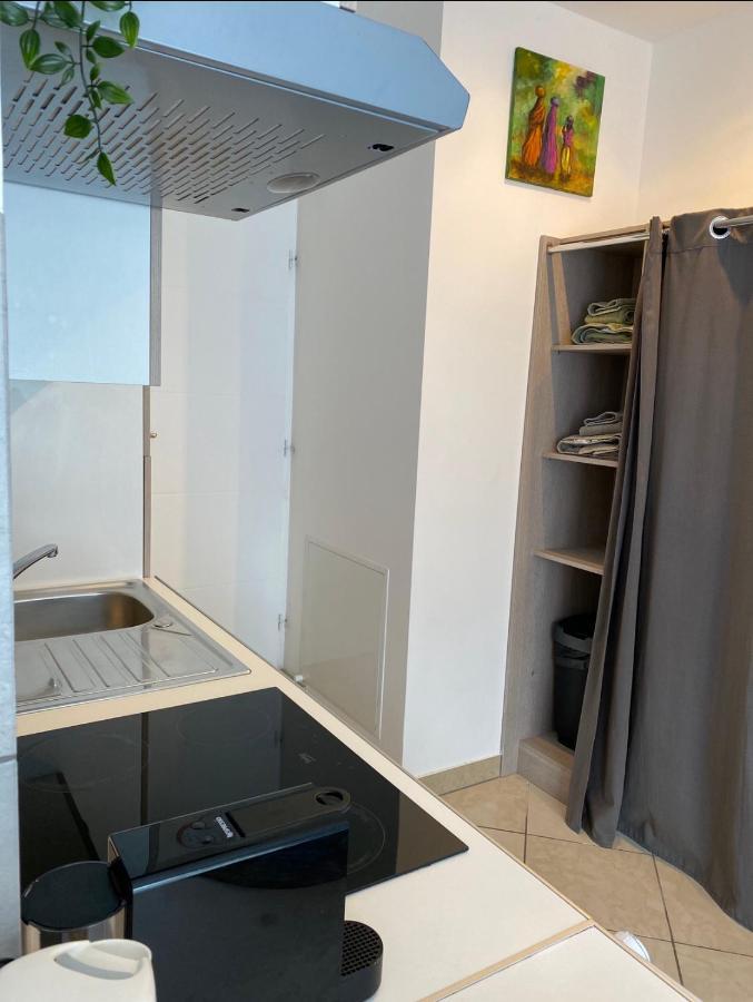 Trendy Studios Tassin Kültér fotó